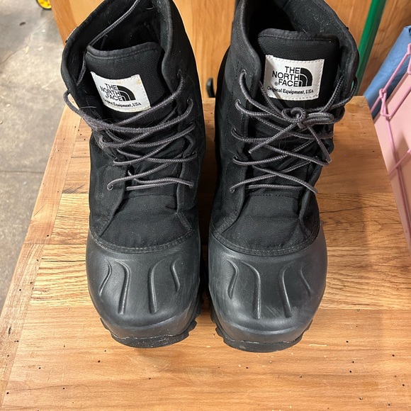 The North Face Black Rain & Snow Boots - Picture 4 of 4